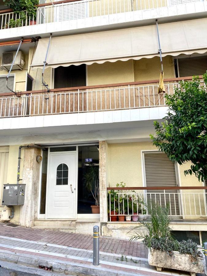 Dafni'S Home Is In 200M To Metro Ag Ioanis Atene Esterno foto